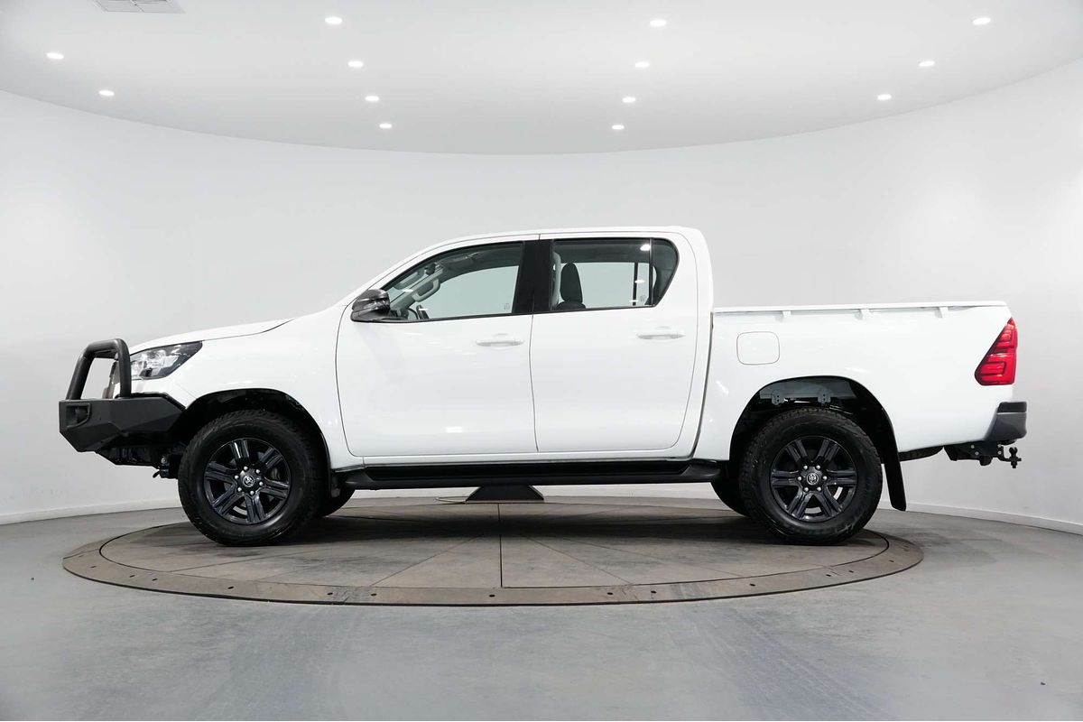 2022 Toyota Hilux SR GUN126R 4X4