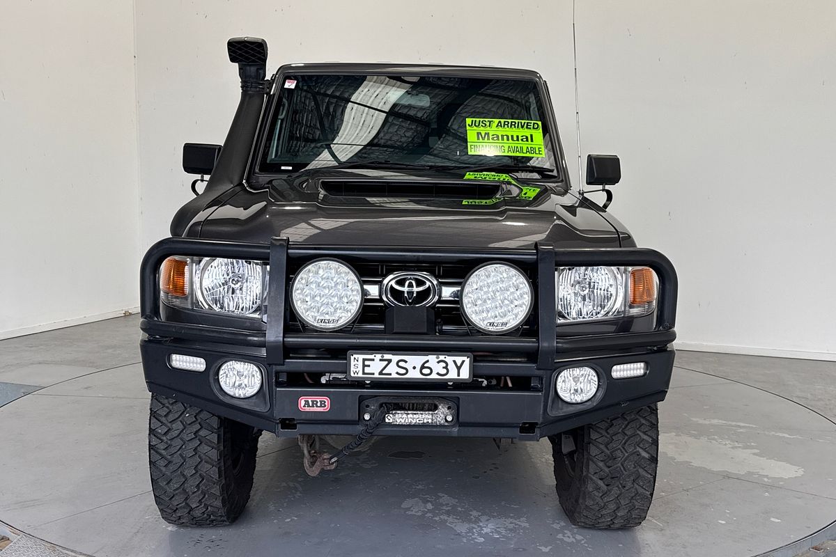 2019 Toyota Landcruiser GXL VDJ79R