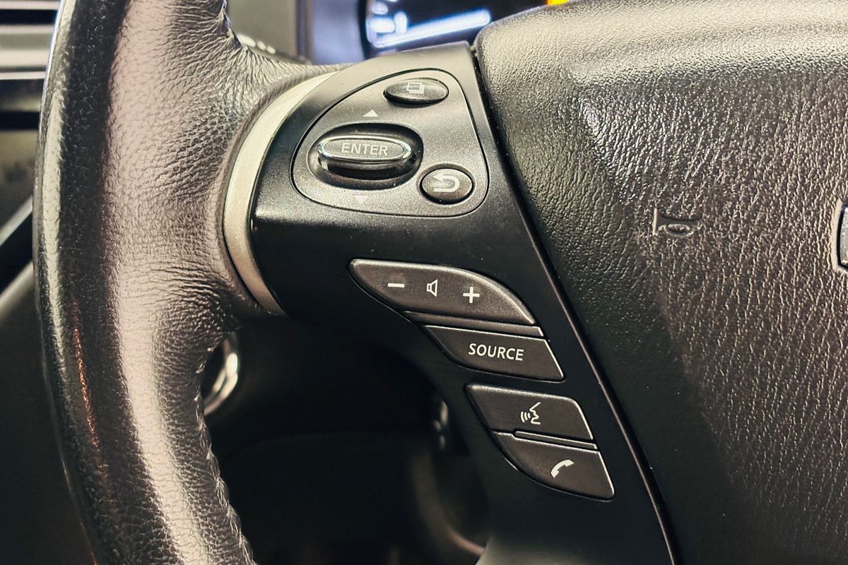 2018 NISSAN PATHFINDER ST-L (4x4)  4D WAGON V6 