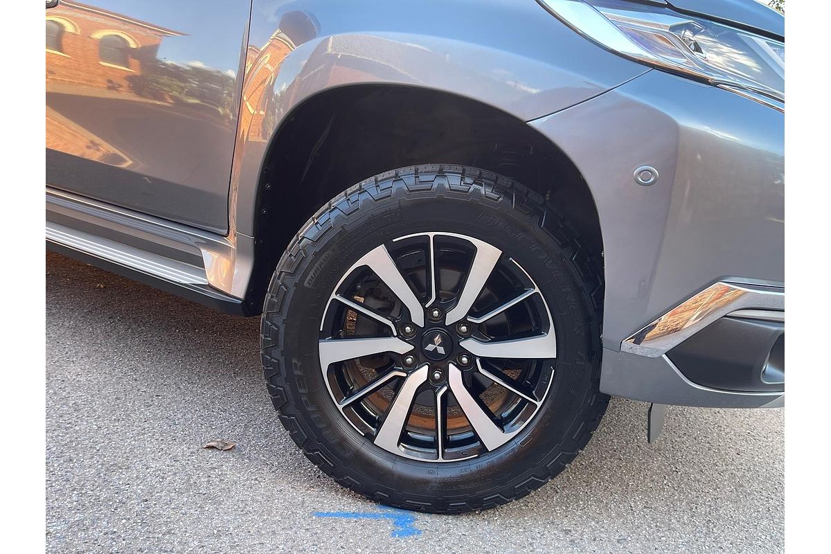 2017 Mitsubishi Pajero Sport Exceed QE