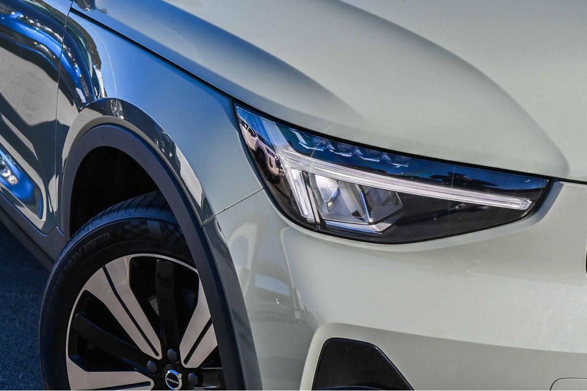 2023 Volvo XC40 Recharge Pure Electric