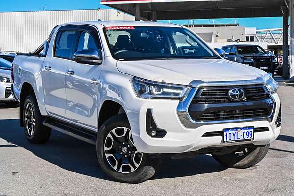 2023 Toyota Hilux SR5 GUN126R 4X4