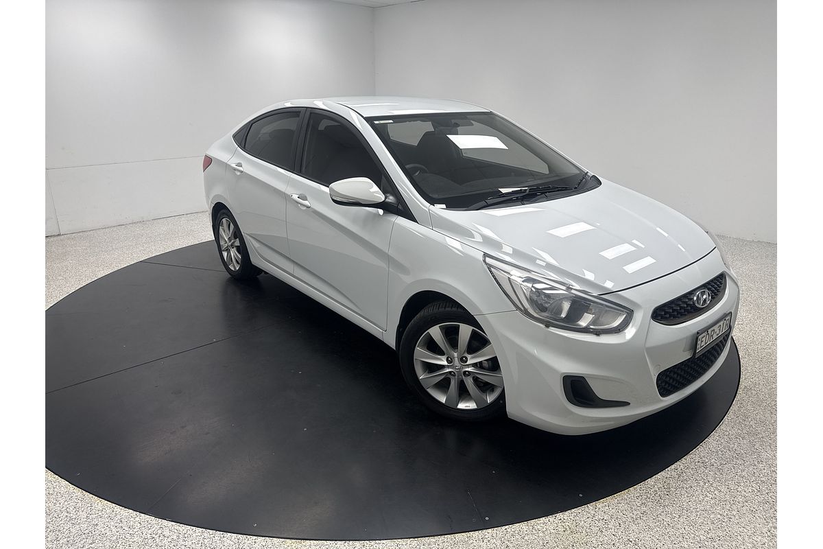 2019 Hyundai Accent Sport RB6