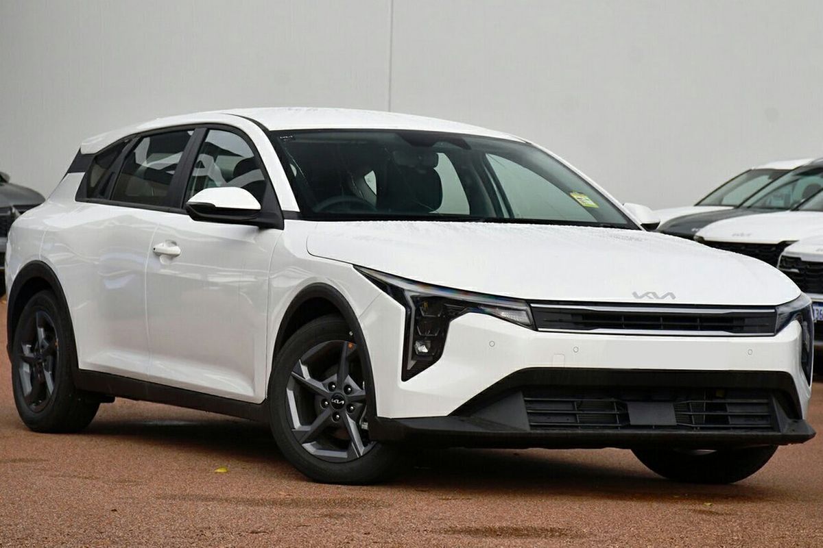 2025 Kia K4 S CL4m