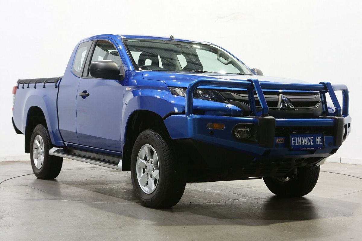 2022 Mitsubishi Triton GLX+ MR 4X4