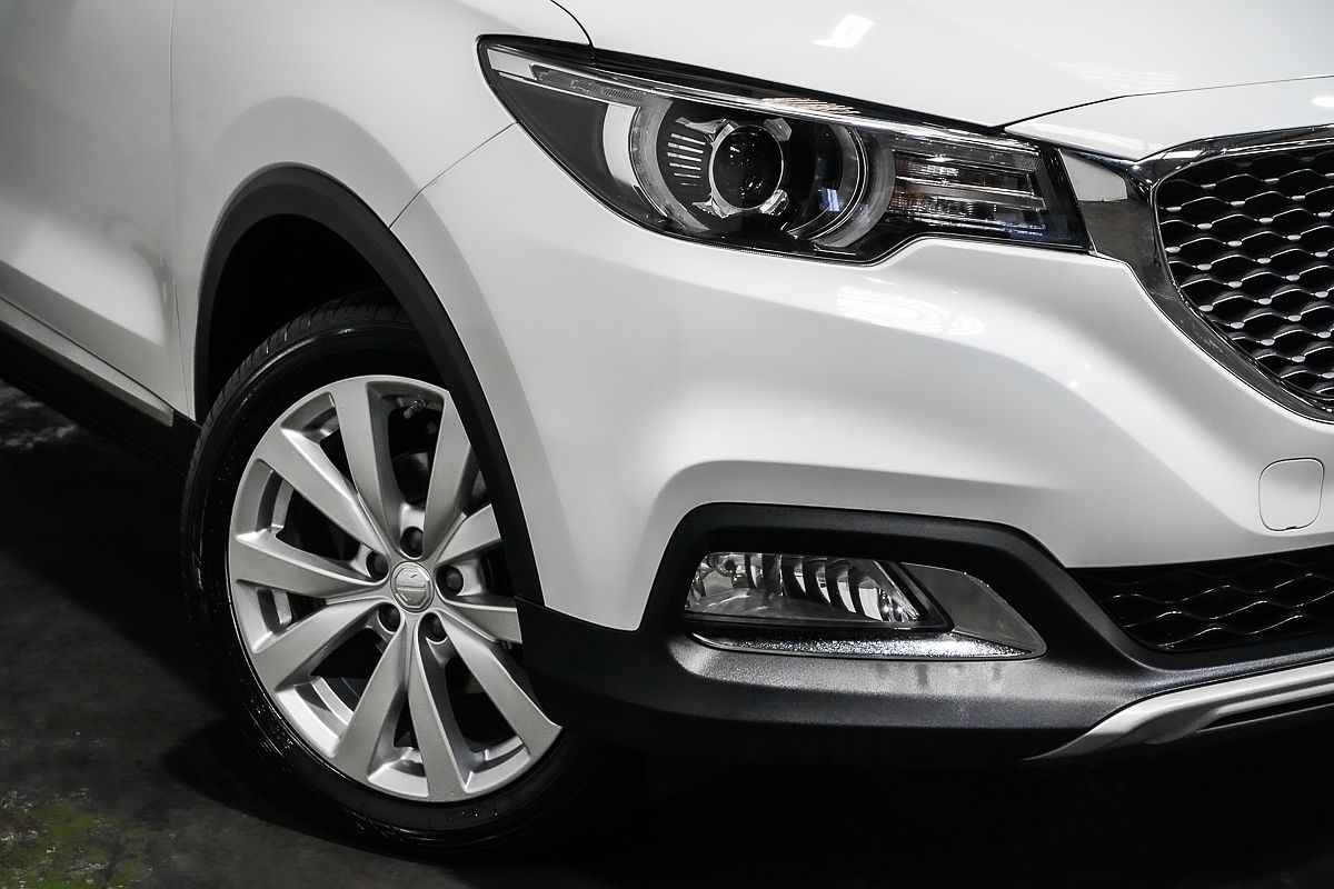 2024 MG ZS Excite AZS1