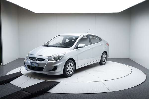 2014 Hyundai Accent Active RB2