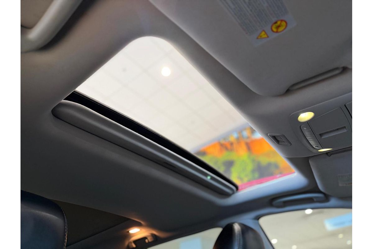 2014 Nissan Pathfinder ST-L R52