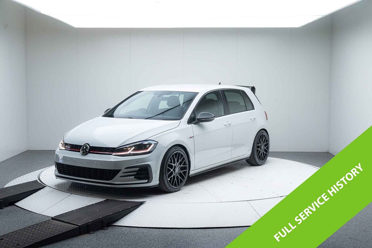 2017 Volkswagen Golf GTI 7