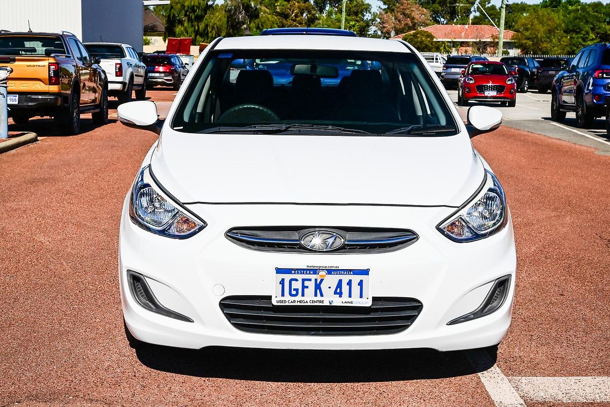 2016 Hyundai Accent Active RB4