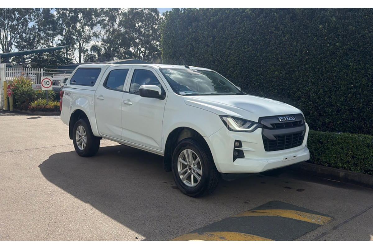 2022 Isuzu D-MAX SX 4X4