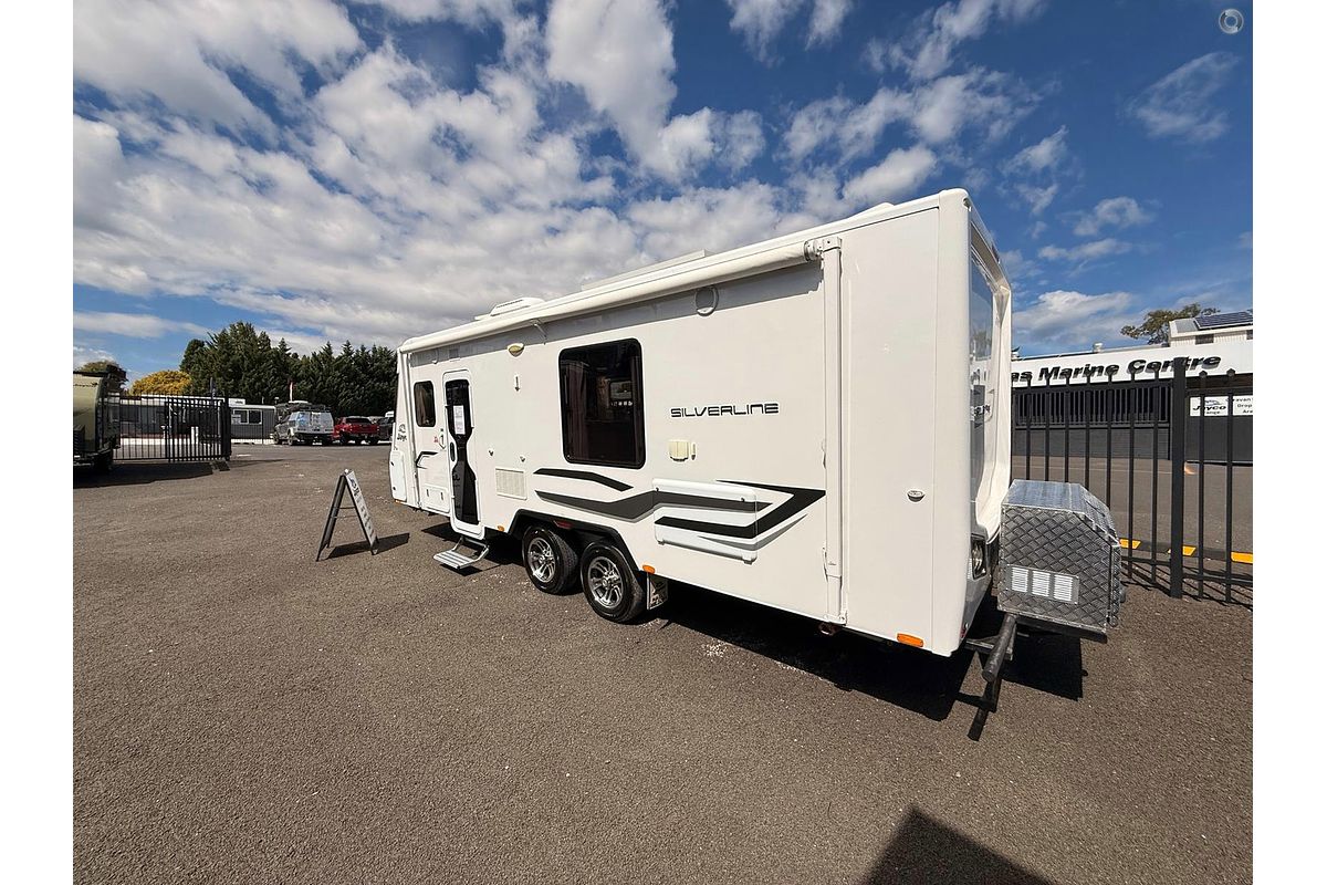 2014 Jayco SILVERLINE CARAVAN 21' (21.65