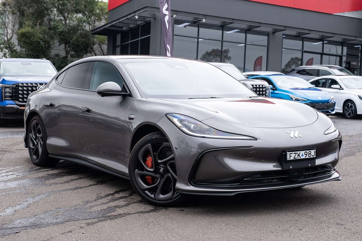 2025 MG IM6 Premium S12L