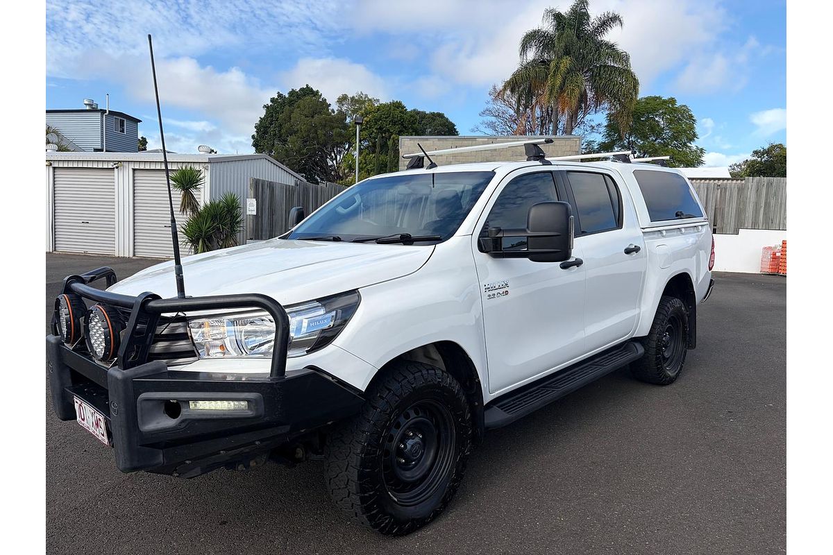 2017 Toyota Hilux SR GUN126R 4X4