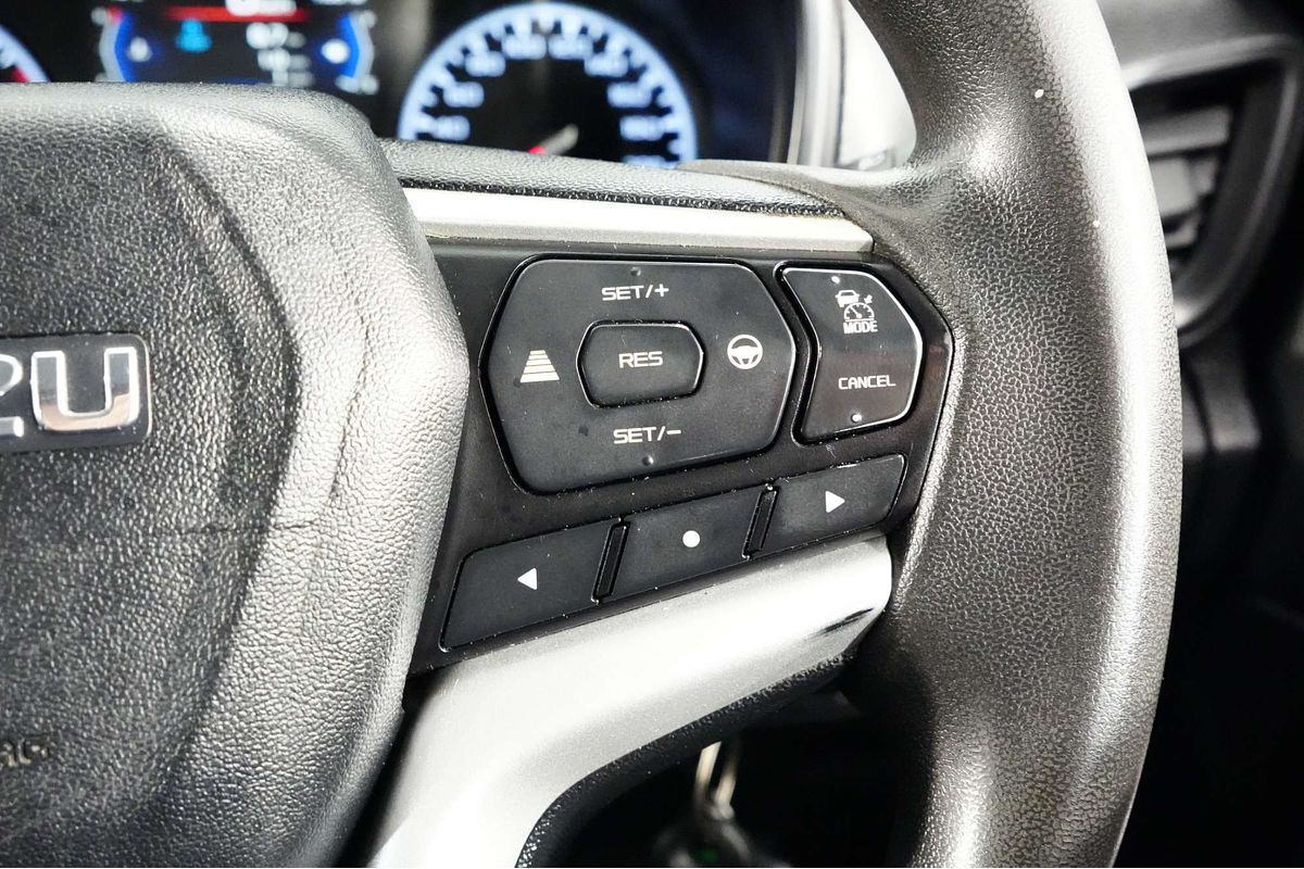 2021 Isuzu D-MAX SX 4X4