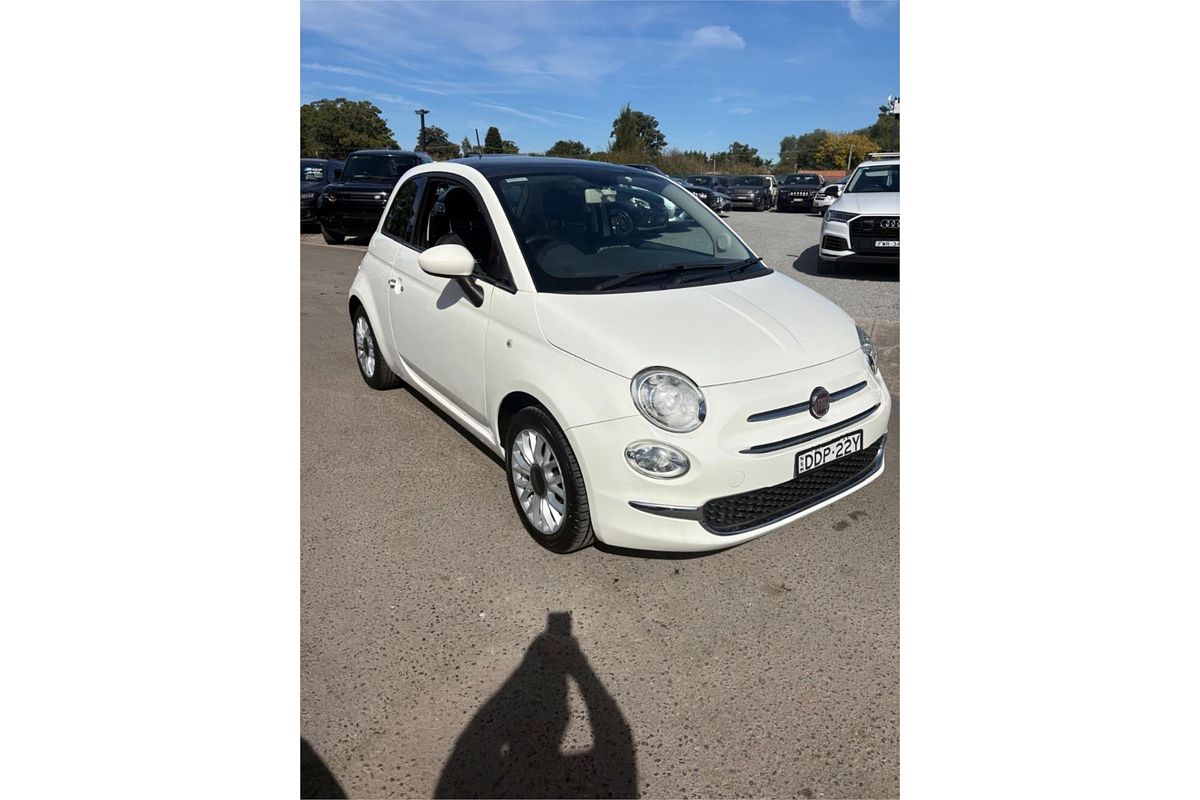 2016 Fiat 500 Lounge Series 4