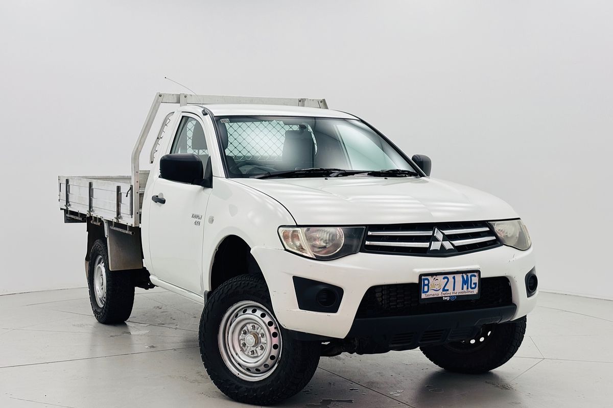 2010 Mitsubishi Triton GLX MN