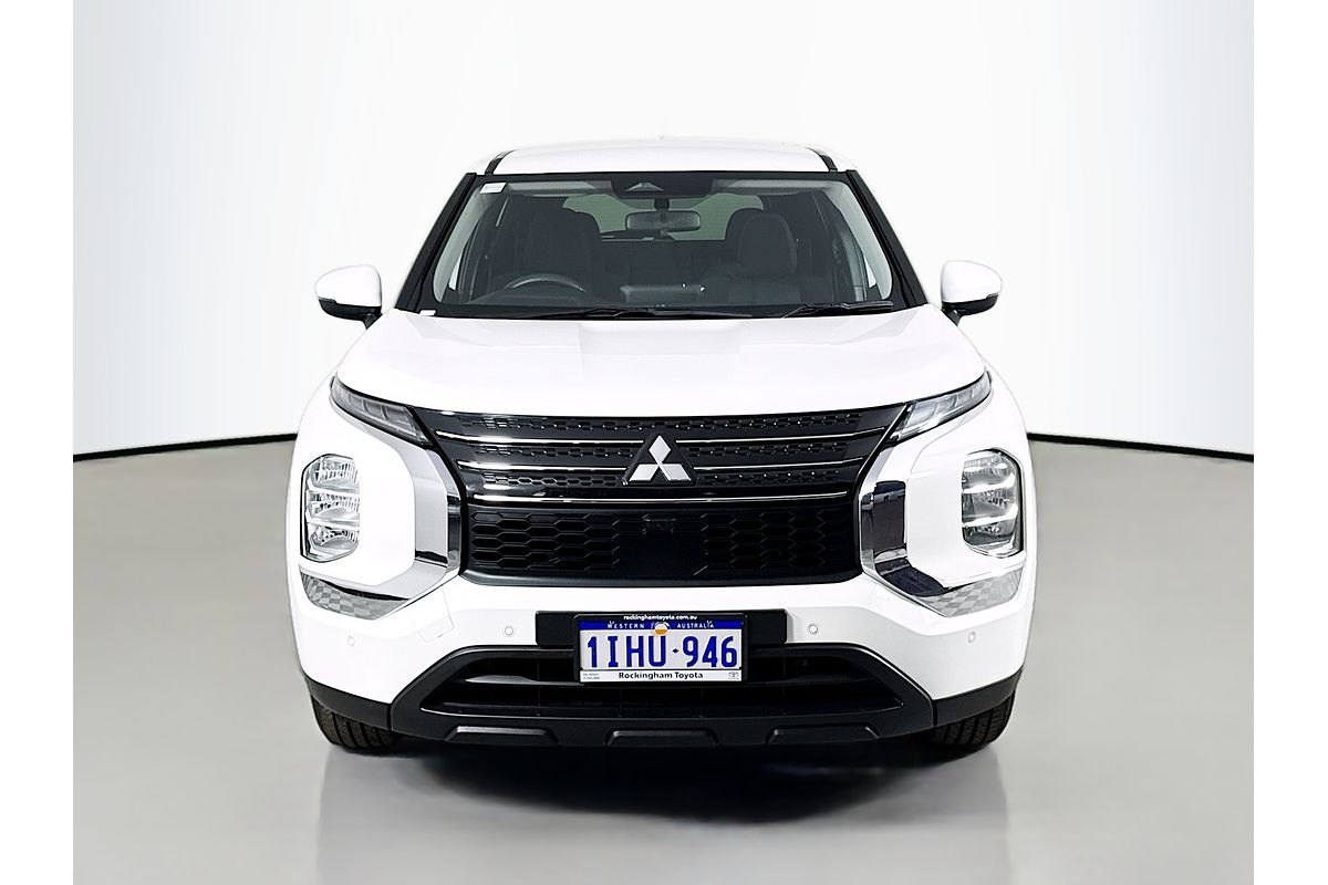 2024 Mitsubishi Outlander OUTLANDER ES 7 SEAT (2WD) ZM2M46