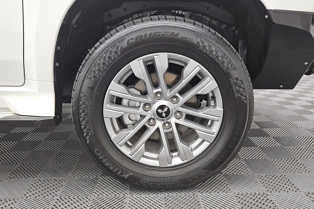 2021 Mitsubishi Pajero Sport GLX QF