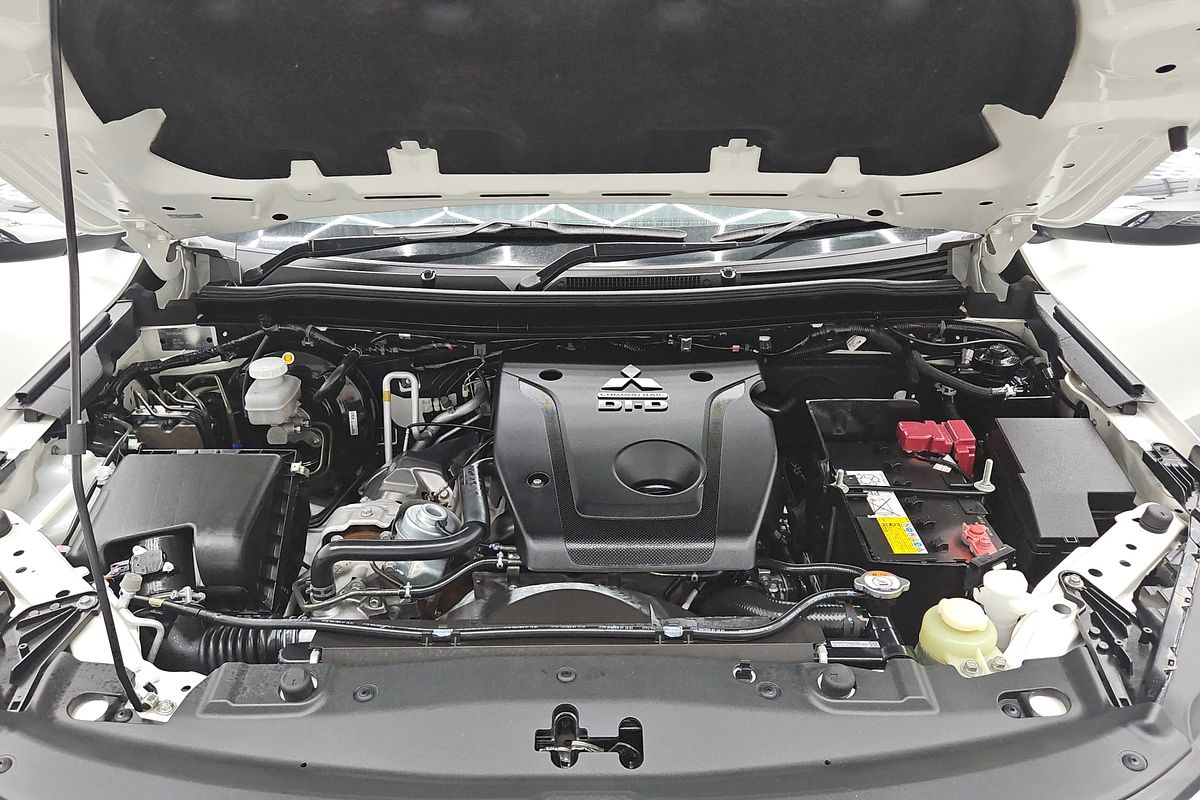 2021 Mitsubishi Pajero Sport GLX QF