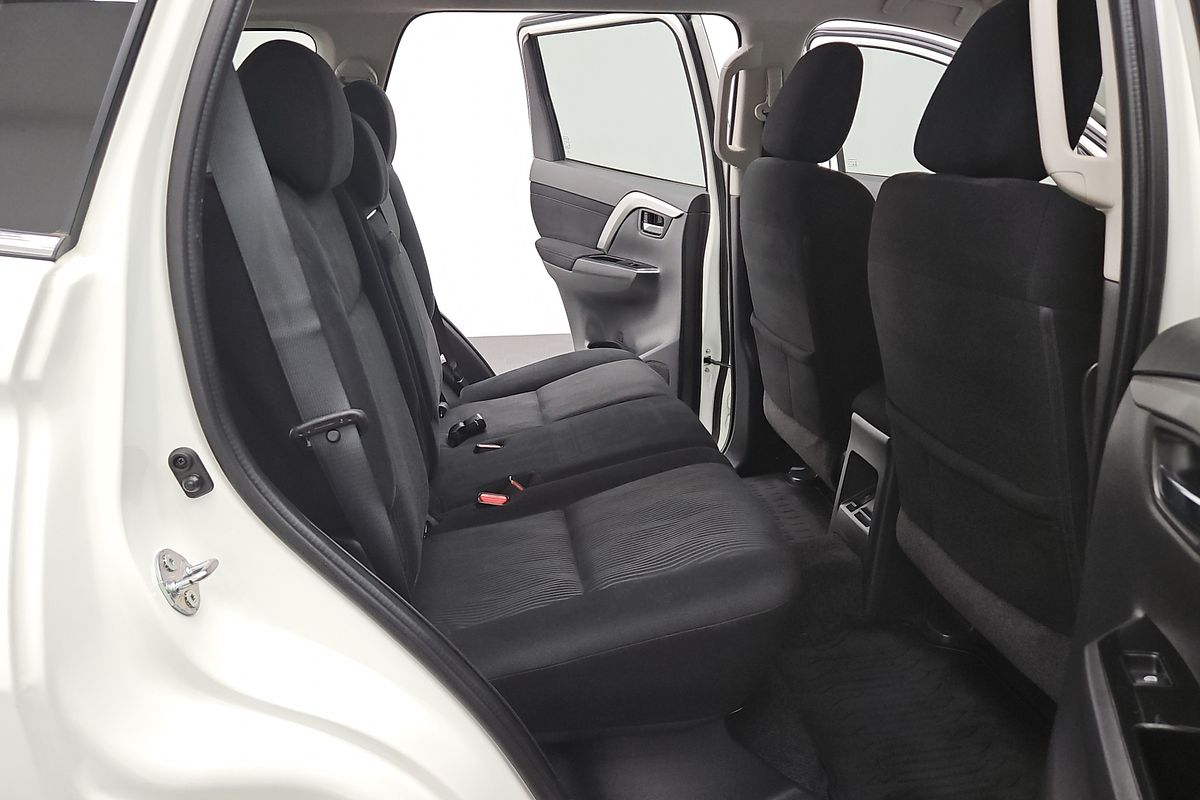 2021 Mitsubishi Pajero Sport GLX QF