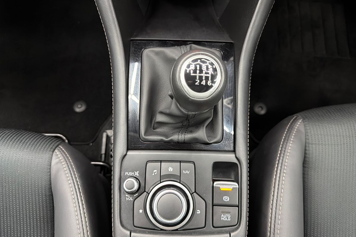 2019 Mazda CX-3 sTouring DK