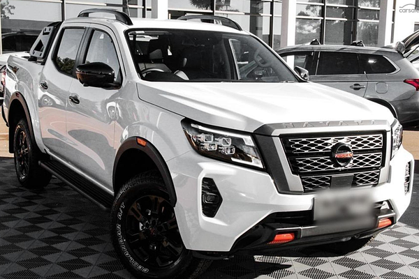 2025 Nissan Navara PRO-4X D23 4X4