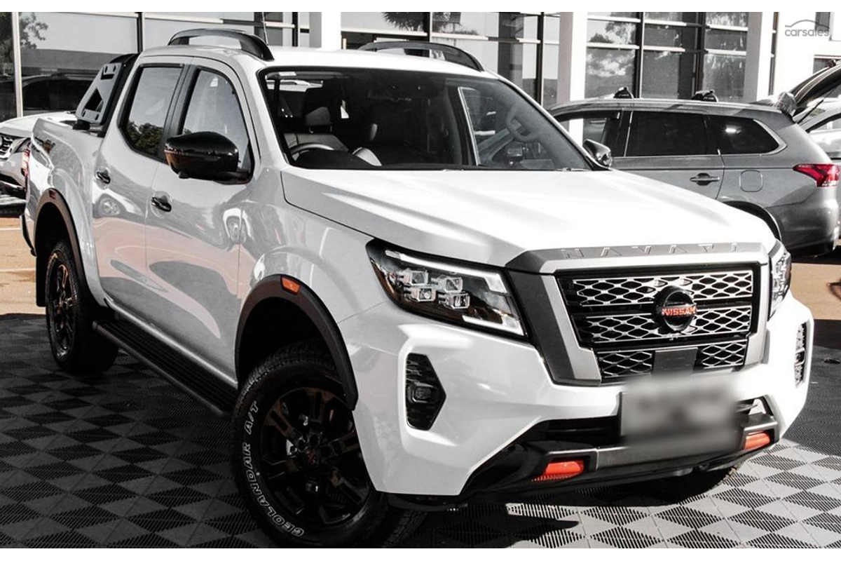 2025 Nissan Navara PRO-4X D23 4X4