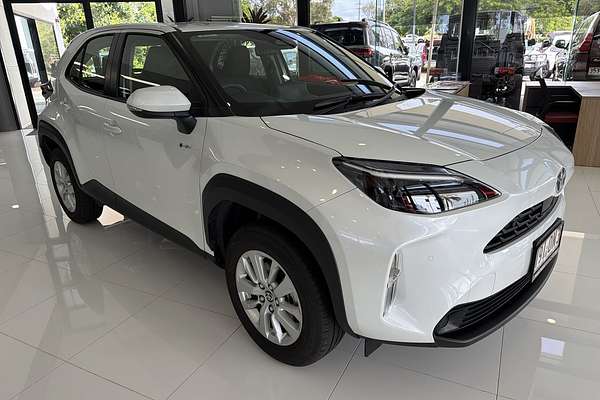 2025 Toyota Yaris Cross GX MXPJ15R