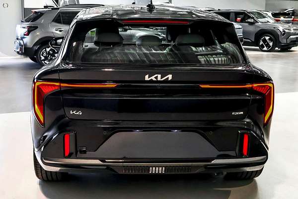 2025 Kia K4 GT-Line CL4m thumb-2