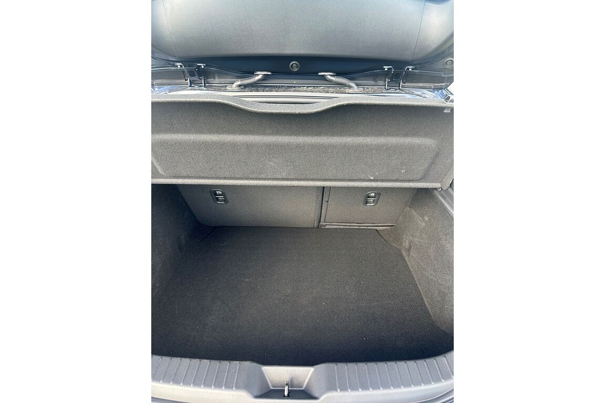 MAZDA3 S 6AUTO HATCH G20 EVOLVE