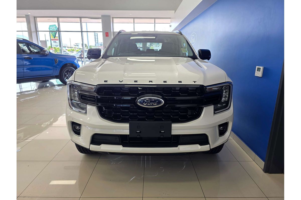 2026 Ford Everest Black Edition  2.0L