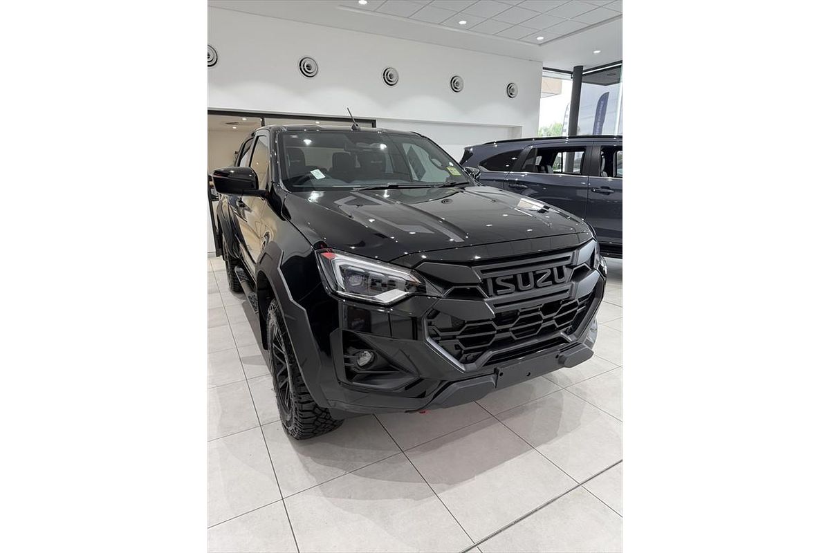 2025 Isuzu D-MAX BLADE 4X4