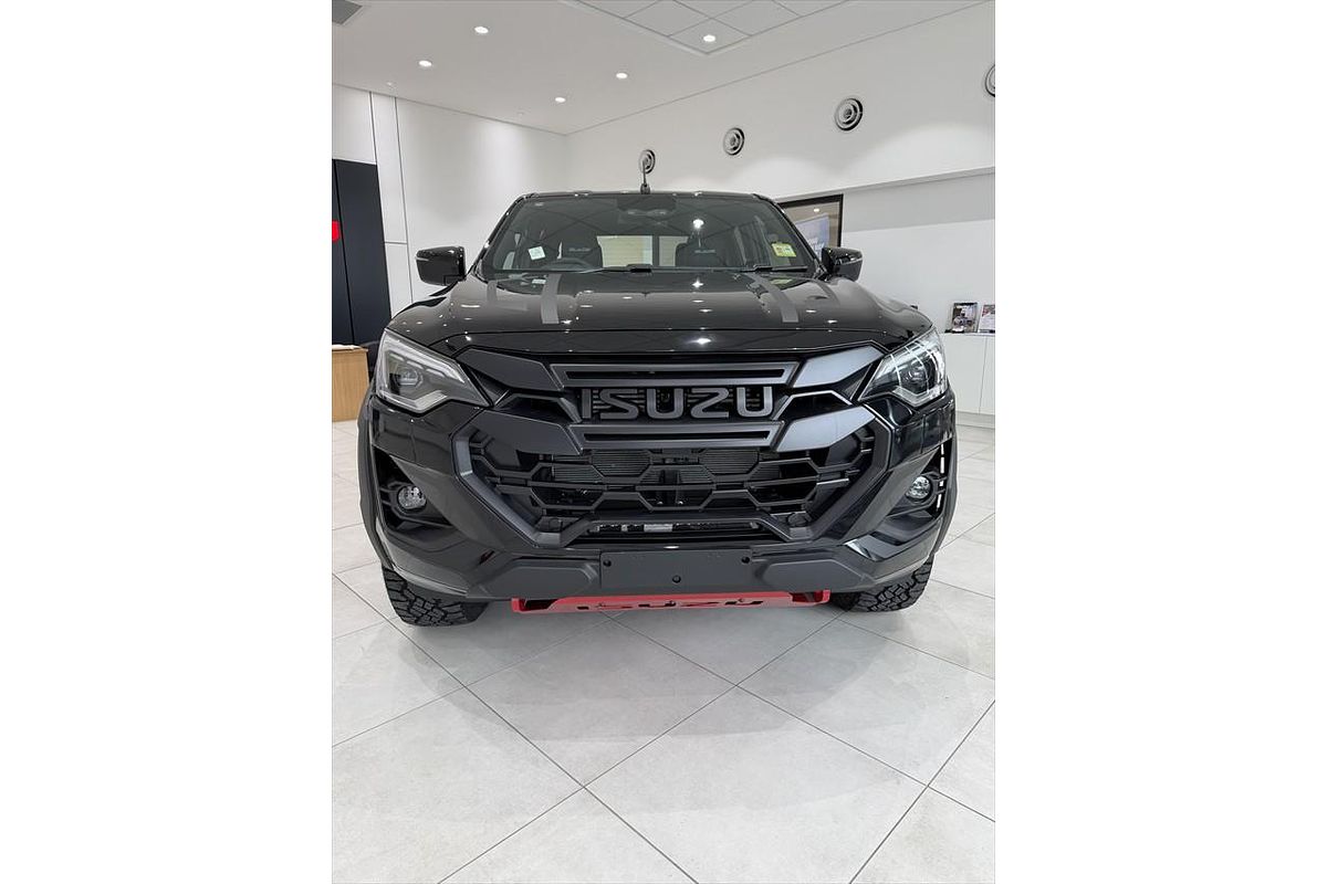 2025 Isuzu D-MAX BLADE 4X4