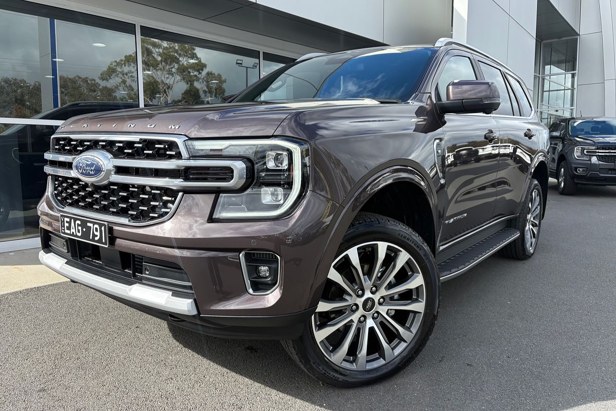 2025 Ford Everest Platinum 3.0L