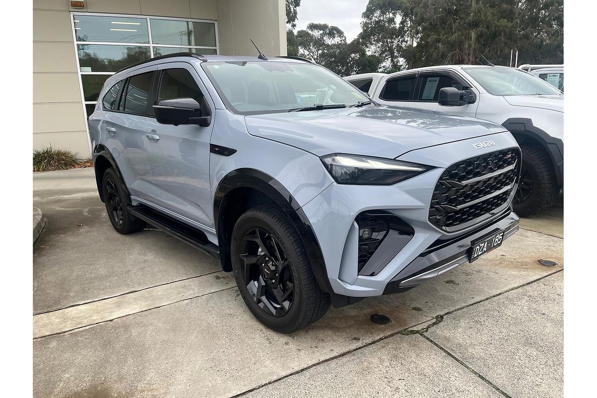 2025 Isuzu MU-X X-TERRAIN