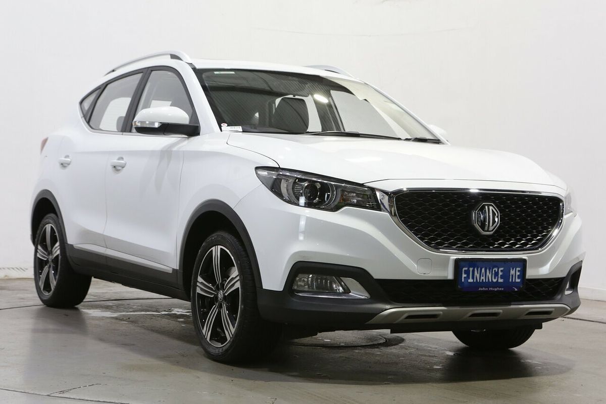 2023 MG ZST Essence