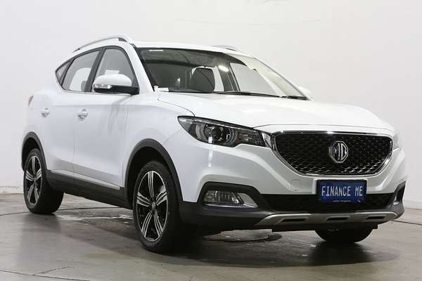 2023 MG ZST Essence