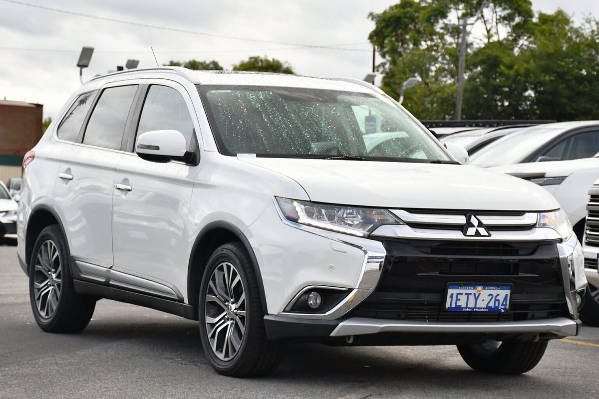 2015 Mitsubishi Outlander Exceed ZK