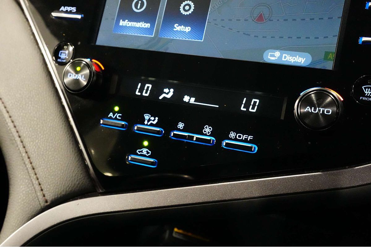 2020 Toyota Camry SL AXVH71R