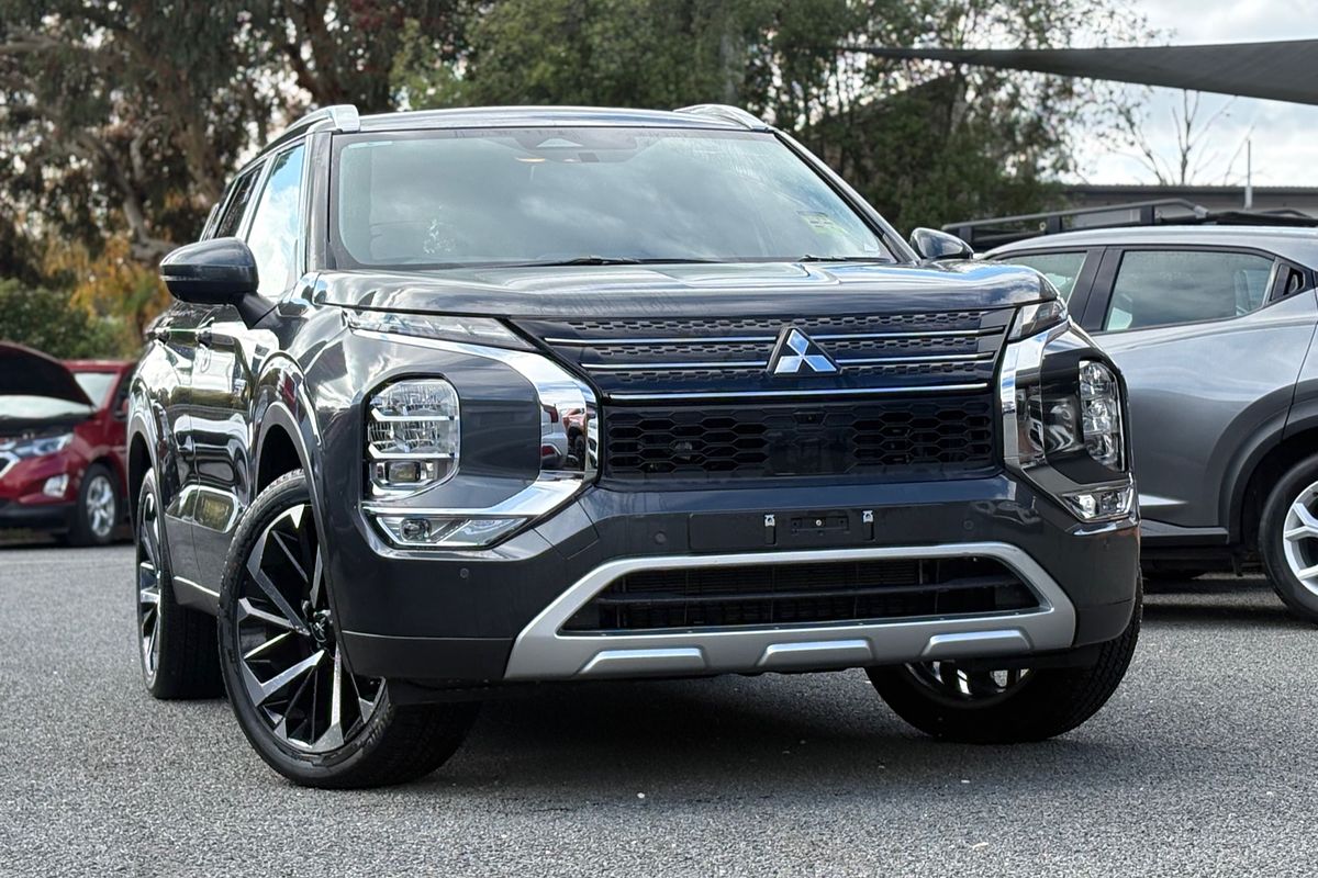 2025 Mitsubishi Outlander PHEV Aspire ZM