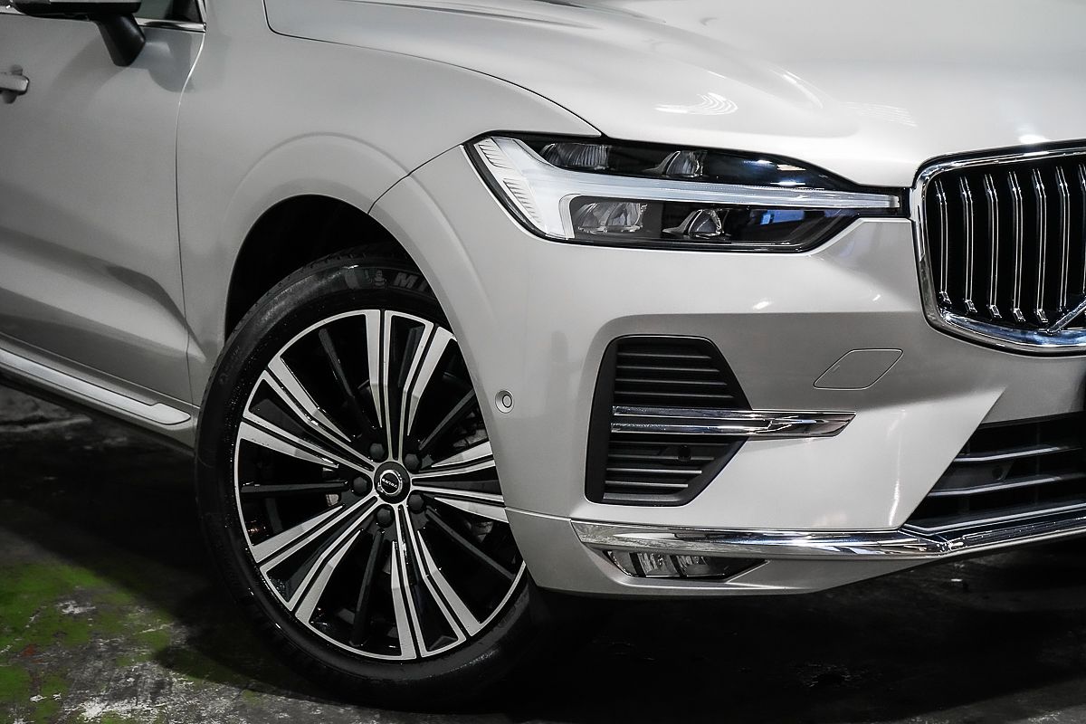 2021 Volvo XC60 B5 Inscription