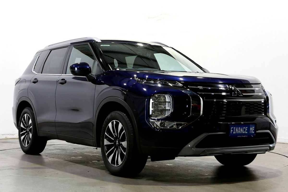 2025 Mitsubishi Outlander LS ZM