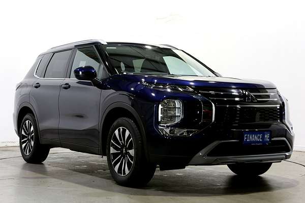 2025 Mitsubishi Outlander LS ZM