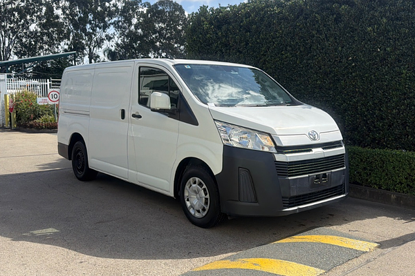 2020 Toyota Hiace GDH300R LWB