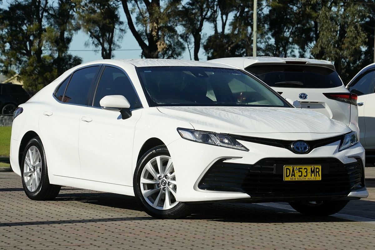 2021 Toyota Camry Ascent AXVH70R