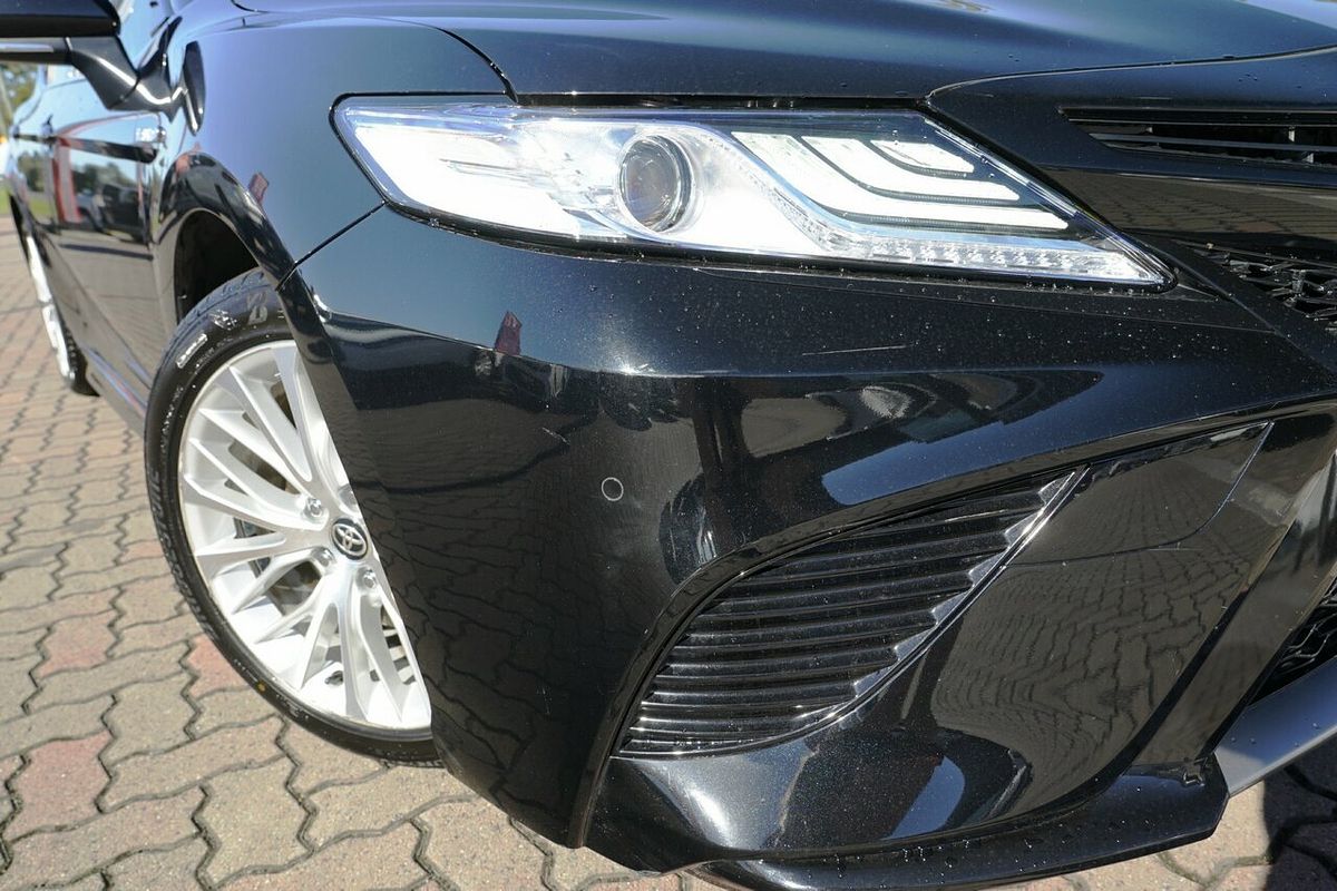 2020 Toyota Camry SL AXVH70R