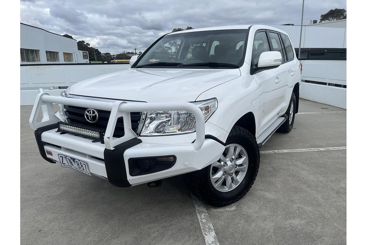 2013 Toyota Landcruiser GXL VDJ200R