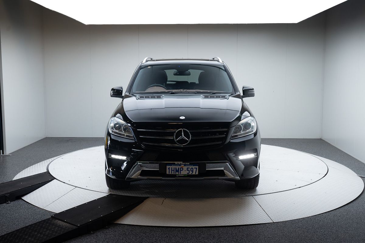 2012 Mercedes-Benz M-Class ML250 BlueTEC W166
