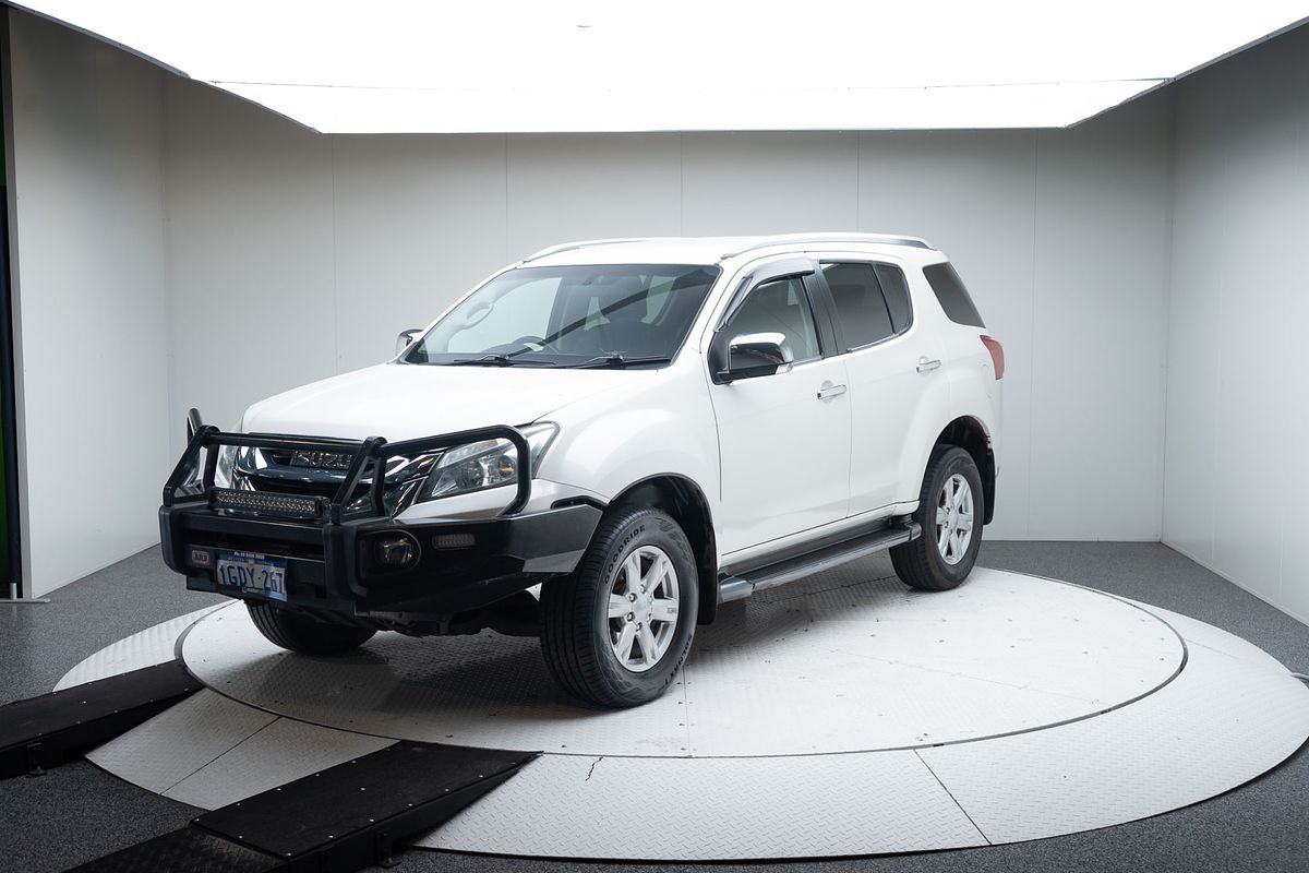2016 Isuzu MU-X LS-T